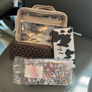 Wallet bundle